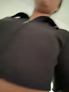 Snapshot of Salome_golvert chatting on October 17, 8:55 pm Salome golvert online show from October 17, 8:55 pm