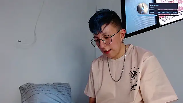 Snapshot of Sexyboy_666 chatting on September 8, 9:47 pm Sexyboy 666 online show from September 8, 9:47 pm