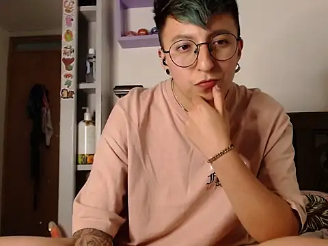 Snapshot of Sexyboy_666 chatting on November 21, 11:36 pm Sexyboy 666 online show from November 21, 11:36 pm