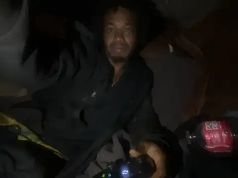 Snapshot of SlimeCrownzOut5 chatting on November 26, 11:22 am SlimeCrownzOut5 online show from November 26, 11:22 am