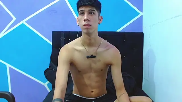 Snapshot of jhony-sex chatting on December 8, 8:36 pm jhony-sex online show from December 8, 8:36 pm