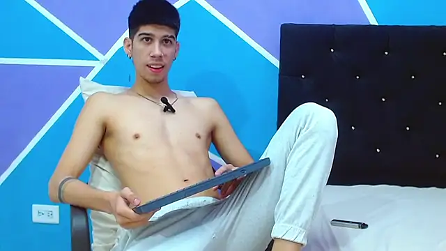 Snapshot of jhony-sex chatting on January 10, 9:34 am jhony-sex online show from January 10, 9:34 am