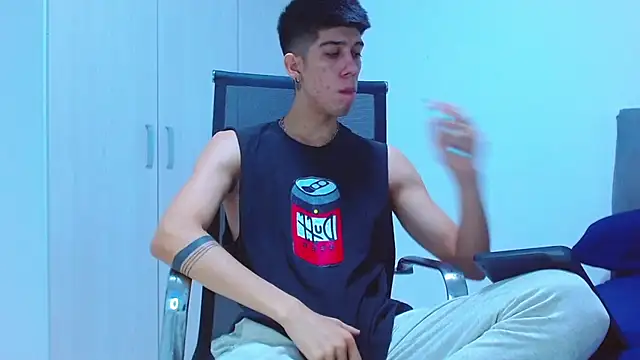 Snapshot of jhony-sex chatting on November 1, 2:46 am jhony-sex online show from November 1, 2:46 am