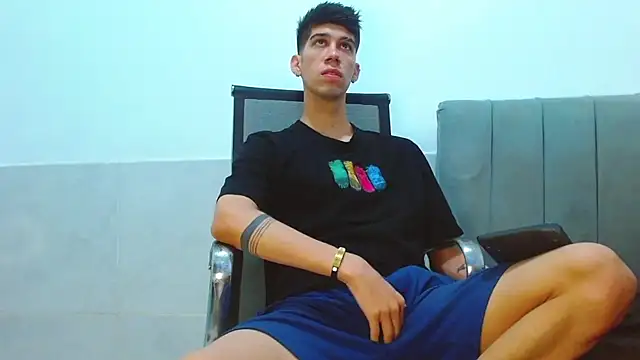jhony-sex online show from June 18, 7:41 am
