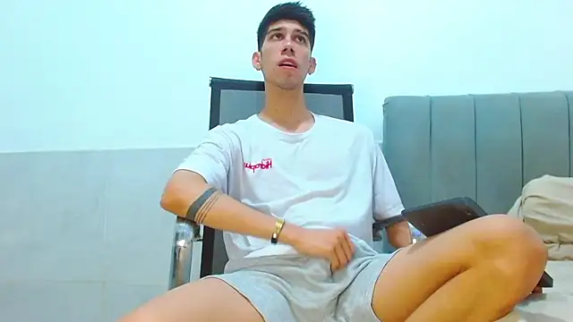 jhony-sex online show from July 1, 6:48 am