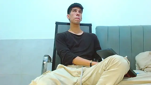 jhony-sex online show from July 4, 6:30 am