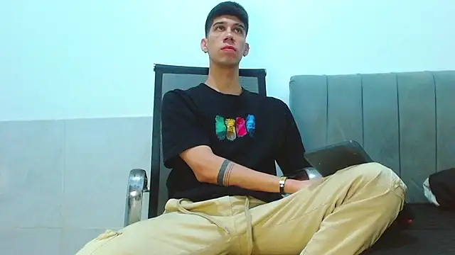 jhony-sex online show from July 11, 9:12 am