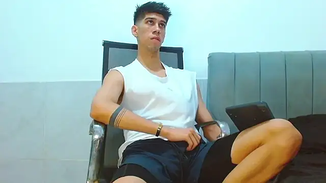 jhony-sex online show from July 21, 7:00 am