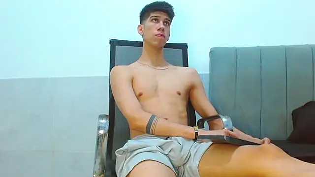 jhony-sex online show from July 23, 8:45 am
