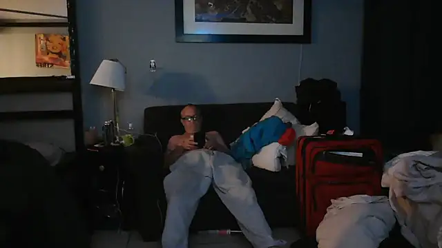 justjerkinaround666 online show from January 12, 8:14 am