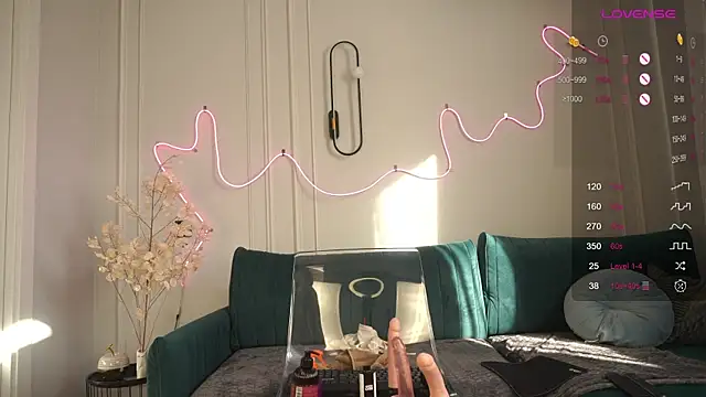 anna54784 online show from December 14, 9:51 am