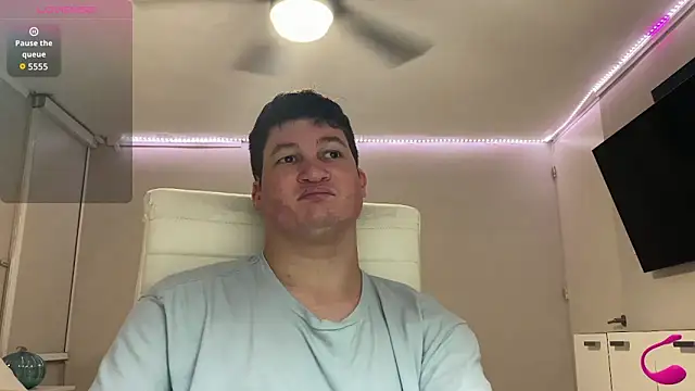 Lorenzo hernandez online show from September 30, 10:48 pm