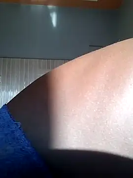 Snapshot of JemaimaPrincess chatting on February 2, 2:24 pm JemaimaPrincess online show from February 2, 2:24 pm