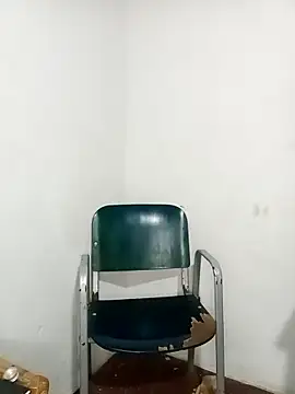 Snapshot of Mrdetonador chatting on October 28, 5:11 am Mrdetonador online show from October 28, 5:11 am