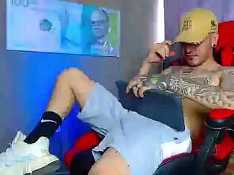 smoker445 online show from March 8, 4:28 pm