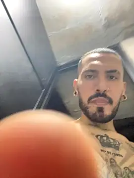 smoker445 online show from October 4, 9:46 pm