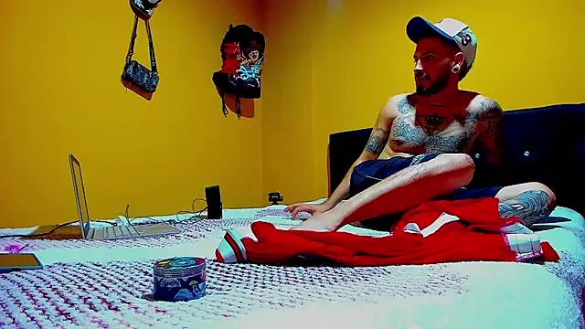 smoker445 online show from December 18, 12:38 am