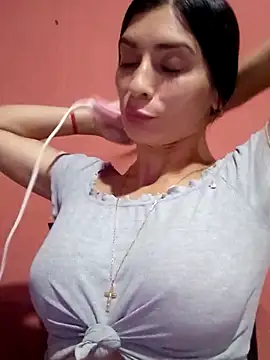 Chicavixy online show from January 17, 2:38 am