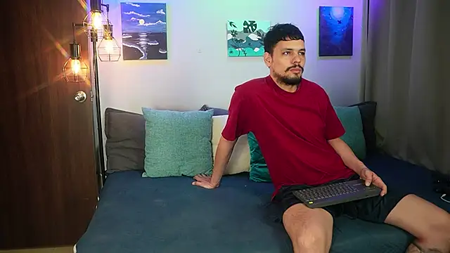 Snapshot of Cleoanubis- chatting on July 23, 3:48 am Cleoanubis- online show from July 23, 3:48 am