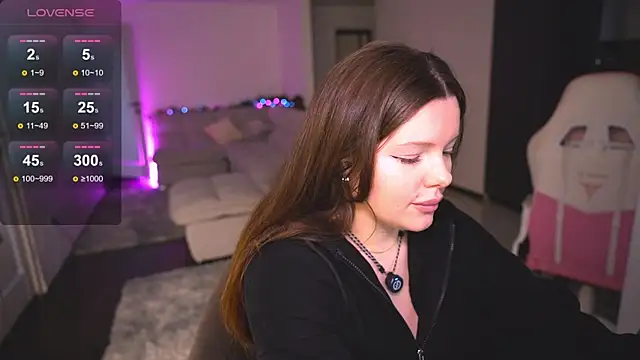 Your Sweet Julia online show from February 5, 5:23 am