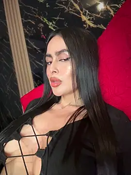 Snapshot of Alexandra_duque chatting on May 19, 9:21 pm Alexandra duque online show from May 19, 9:21 pm