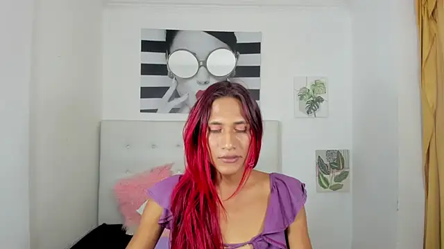 Brisahott online show from October 30, 8:31 pm