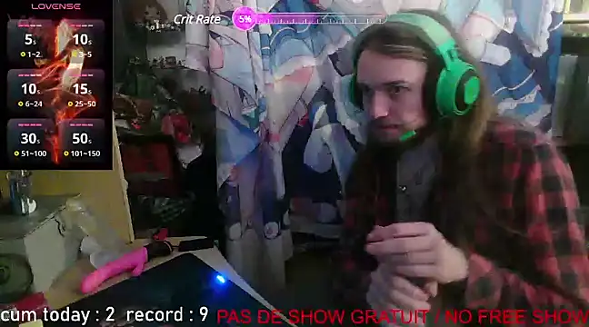 nicolasdumand21 online show from December 7, 6:26 pm