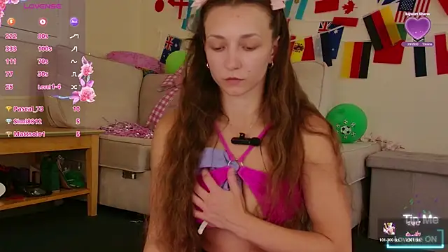 Milky flexy cat online show from July 17, 2:13 pm