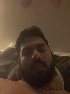 Snapshot of hard_dick011 chatting on March 10, 2:39 am hard dick011 online show from March 10, 2:39 am