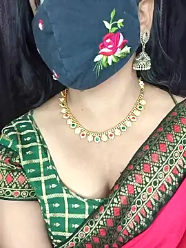 Snapshot of Tanvi-patil chatting on November 20, 5:07 am Tanvi-patil online show from November 20, 5:07 am