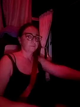 Snapshot of cuplubijoanna chatting on February 6, 11:48 pm cuplubijoanna online show from February 6, 11:48 pm