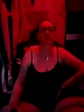 Snapshot of cuplubijoanna chatting on October 29, 6:26 am cuplubijoanna online show from October 29, 6:26 am