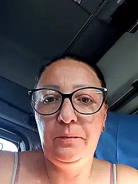 Snapshot of cuplubijoanna chatting on November 9, 12:58 pm cuplubijoanna online show from November 9, 12:58 pm