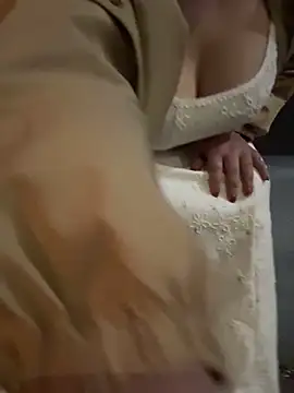 Snapshot of palzkybi123 chatting on October 23, 1:54 pm palzkybi123 online show from October 23, 1:54 pm