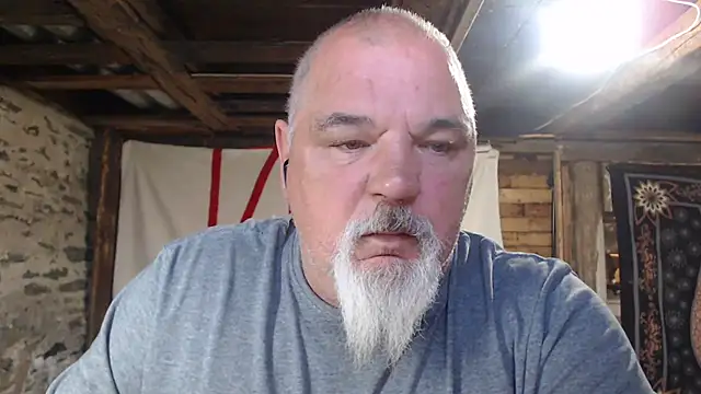 Newfiesausage1972 online show from July 20, 10:50 am