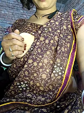 Snapshot of Simaran_bhabhi chatting on February 8, 4:57 am Simaran bhabhi online show from February 8, 4:57 am