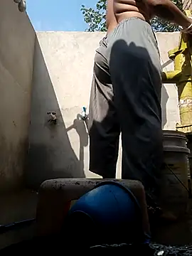 Snapshot of Simaran_bhabhi chatting on March 15, 4:24 am Simaran bhabhi online show from March 15, 4:24 am