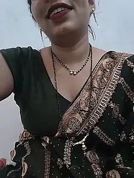 Snapshot of Simaran_bhabhi chatting on July 31, 4:39 pm Simaran bhabhi online show from July 31, 4:39 pm