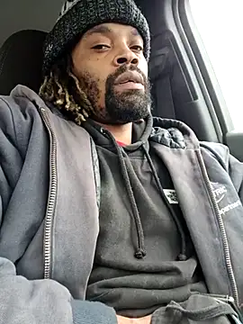 1BeautyN1Beast online show from February 19, 9:03 pm