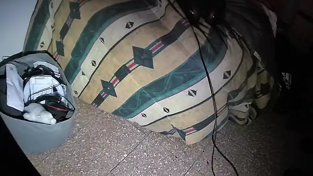 Snapshot of MartaMoon96 chatting on November 22, 4:11 am MartaMoon96 online show from November 22, 4:11 am