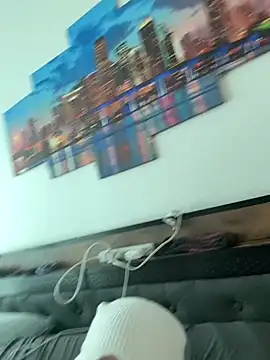 en rique69 online show from March 17, 7:39 pm