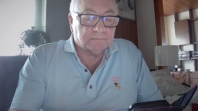 biggandybig online show from November 17, 1:28 pm