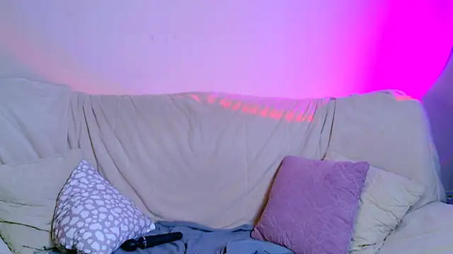 Celine Dionn online show from May 23, 4:39 am