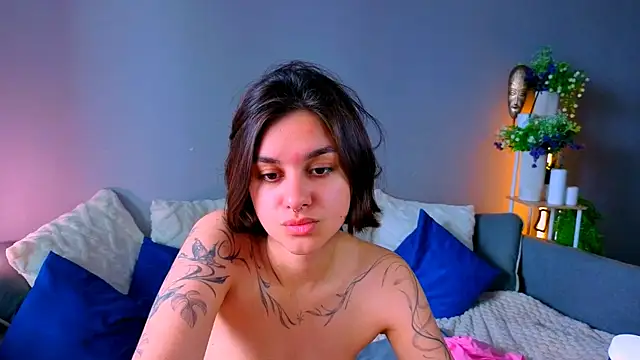 Celine Dionn online show from July 31, 10:47 am