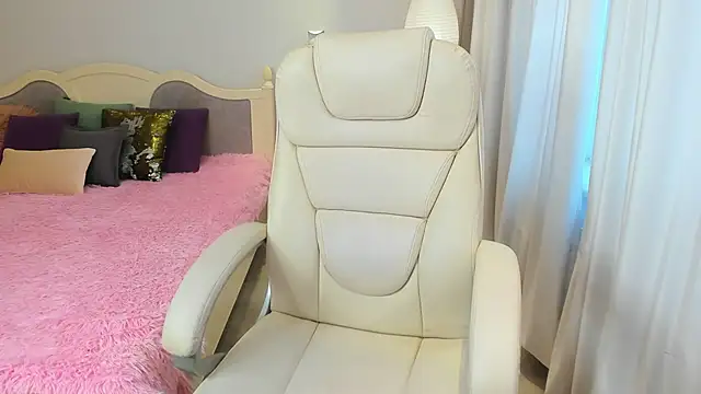 Snapshot of Eva_Rosec chatting on February 21, 10:39 am Eva Rosec online show from February 21, 10:39 am