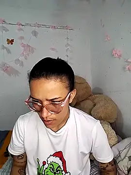 Yaumiko online show from February 5, 11:26 am