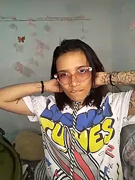 Yaumiko online show from February 10, 12:37 am