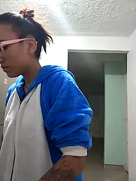 Snapshot of Yaumiko chatting on March 19, 10:41 am Yaumiko online show from March 19, 10:41 am