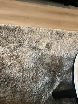 Snapshot of Rlikepussy chatting on December 22, 12:57 pm Rlikepussy online show from December 22, 12:57 pm