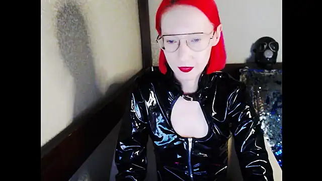 Snapshot of Xxx_goddes_xxX chatting on December 22, 5:10 pm Xxx goddes xxX online show from December 22, 5:10 pm